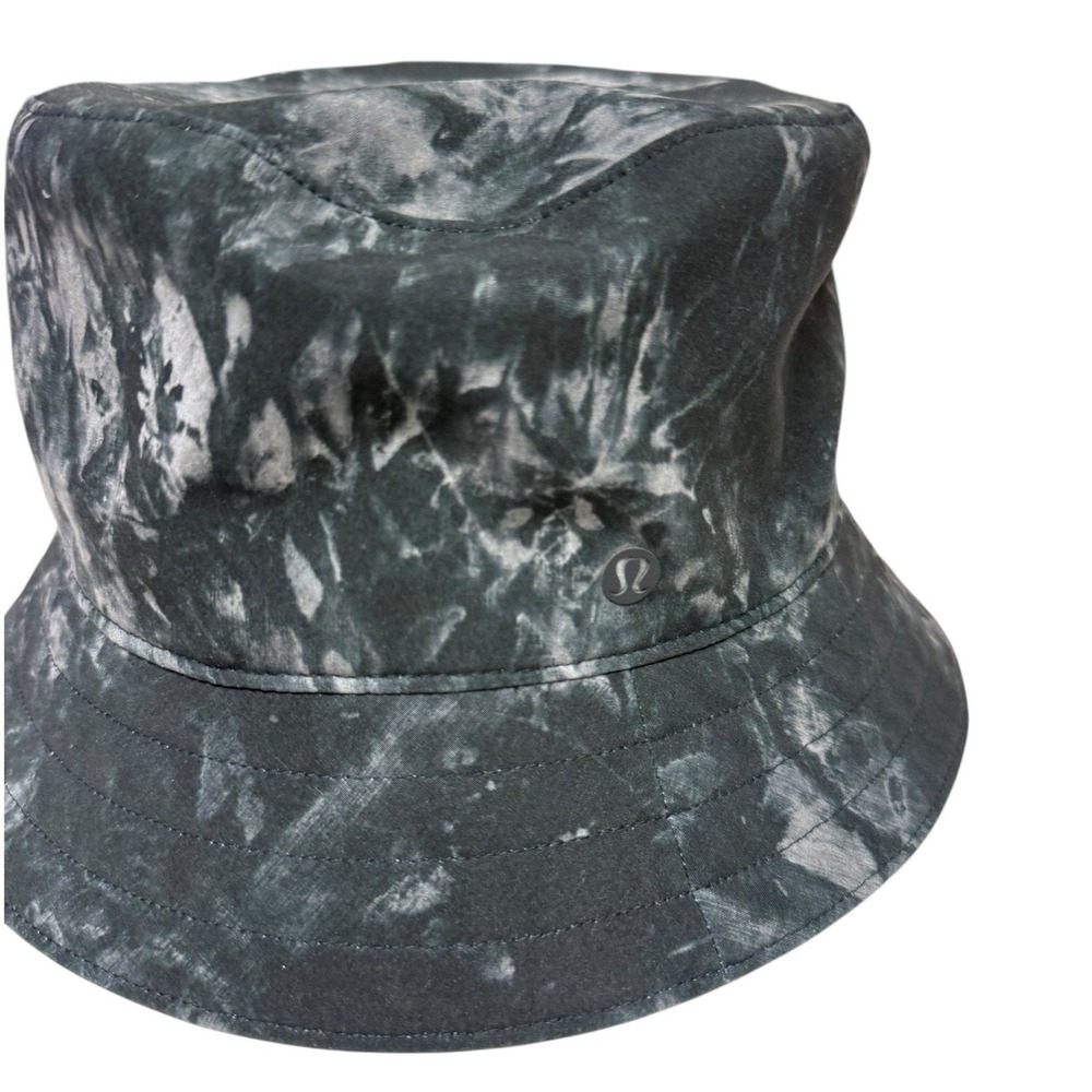 Lululemon Both Ways Reversible Bucket Hat Tie Dye Outdoors Sun Cap Black EUC - Picture 3 of 7
